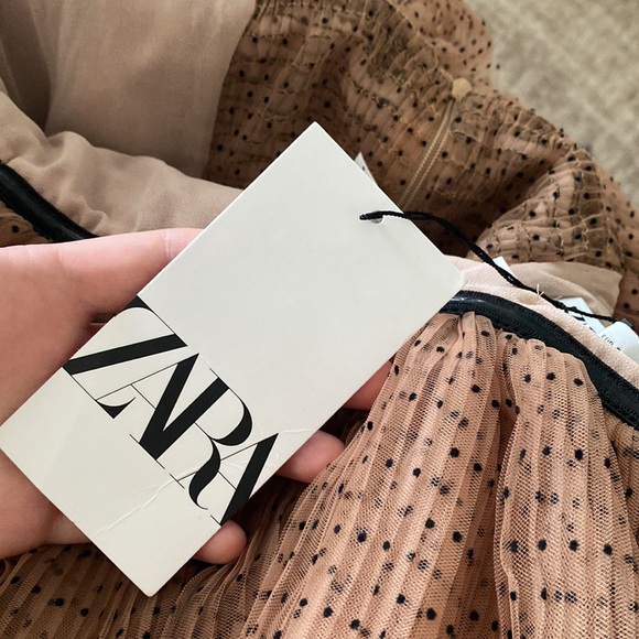 Zara NWT Tulle Ruffle Strapless Crop Top Sheer Nude Size Small - Picture 5 of 5